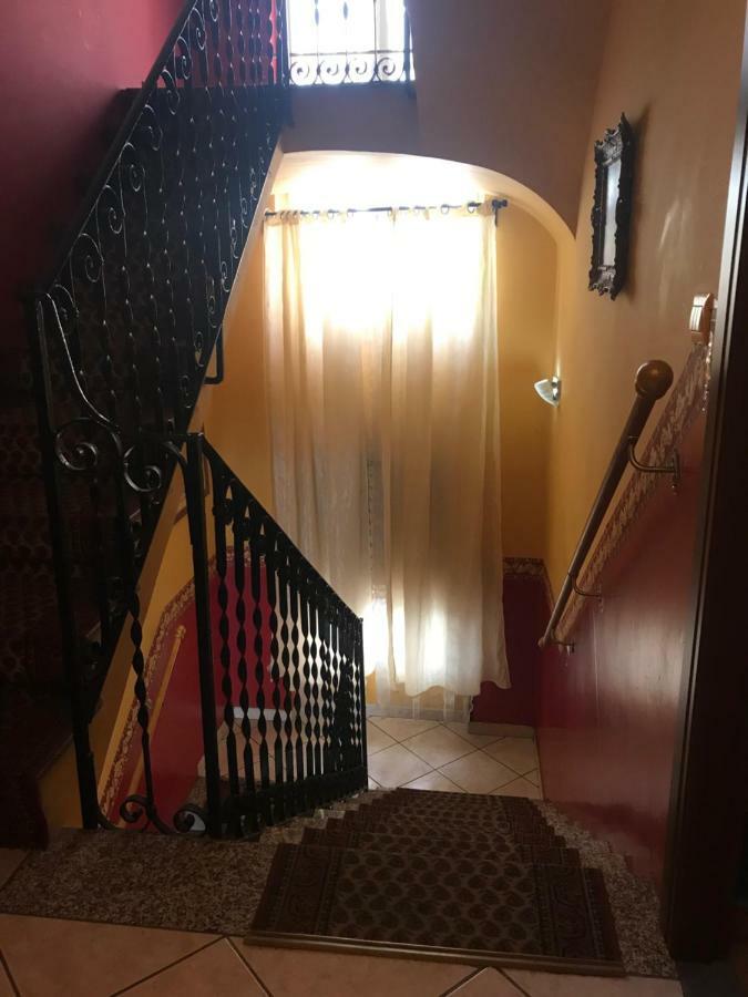 La Casa Di Elena Hotell Rom Exteriör bild